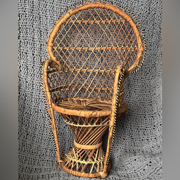Vintage Other - Vintage wicker rattan peacock plant stand chair